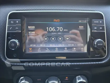 KICKS PLAY 1.6 16V FLEXSTART SENSE XTRONIC