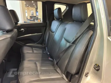 Livina 1.8 16V 4P SL X-GEAR FLEX AUTOMÁTICO