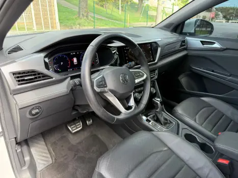 TAOS 1.4 250 TSI Highline