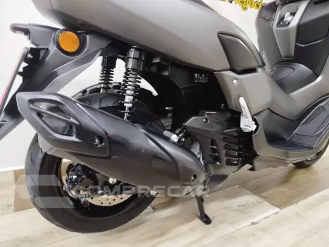 NMAX CONNECT 160 ABS