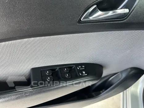 CAPTUR 1.6 16V SCE Life