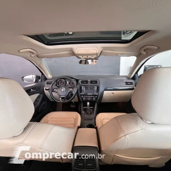 JETTA 2.0 TSI Highline