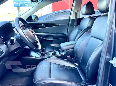 SORENTO 2.4 16V GASOLINA EX 7L AUTOMÁTICO