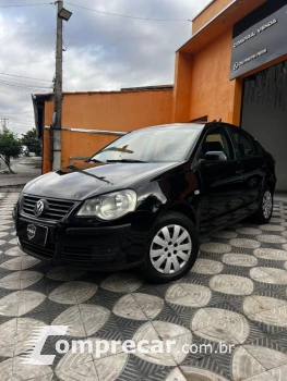 Volkswagen POLO 1.6 Mi 8v 4 portas