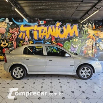 ASTRA HB 4P ADVANTAGE