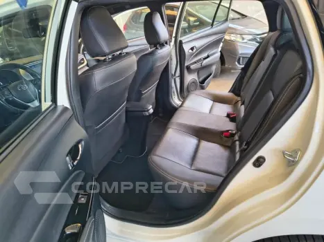 YARIS HB XLS15 AT