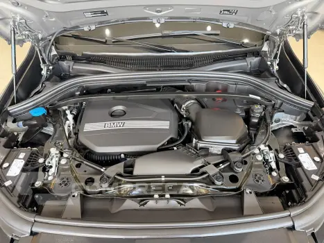 X1 2.0 16V Turbo Activeflex Sdrive20i M Sport