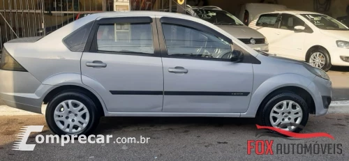 FIESTA 1.6 MPI Class Sedan 8V