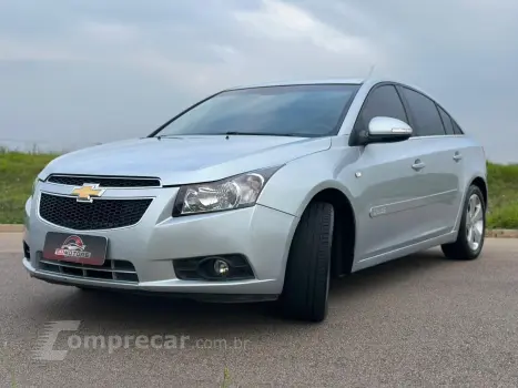 CHEVROLET CRUZE 1.8 LT 16V 4 portas