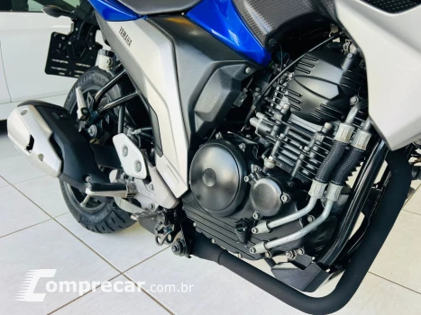 FZ25 250 FAZER CAPITÃ MARVEL FLEX