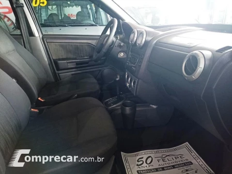 FORD ECOSPORT 2.0 XLT Freestyle 8V 4 portas