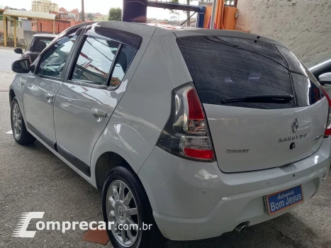 Sandero 1.6 PRIVILÉGE 16V FLEX 4P AUTOMÁTICO