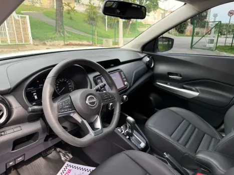 KICKS 1.0 Turbo Advance