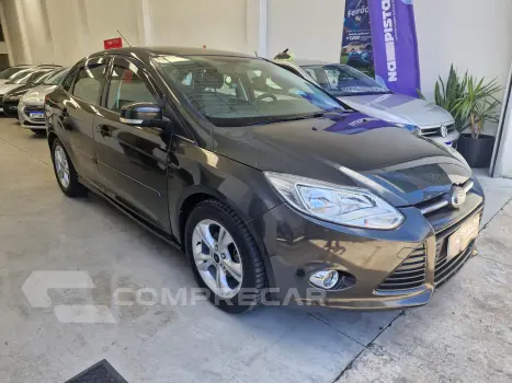 FOCUS 1.6 S Sedan 16V