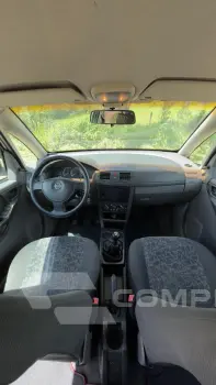MERIVA 1.8 MPFI JOY 8V