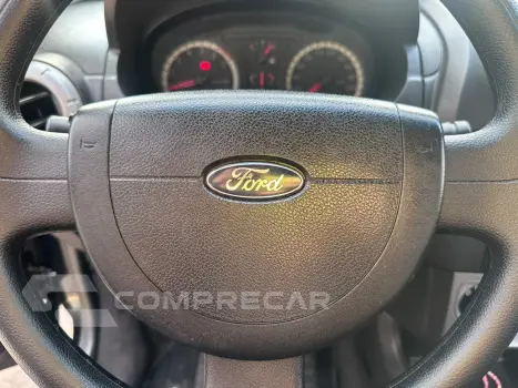 ECOSPORT 1.6 XLT 8V FLEX 4P MANUAL