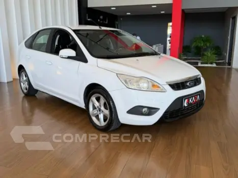 FOCUS HATCH - 2.0 GLX 16V 4P MANUAL