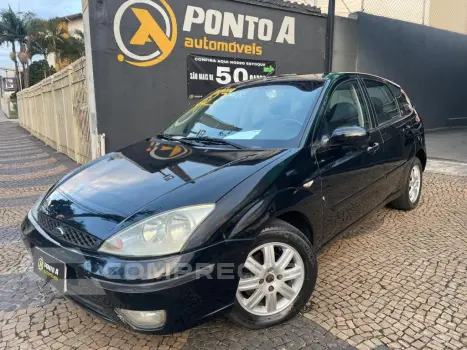 FORD Focus Ghia  2.0 16V/ 2.0 16V Flex 5p Aut 4 portas