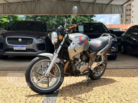 CB 500
