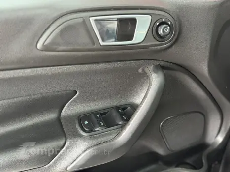 Fiesta 1.6 Titanium Sedan 16V Flex 4P Powershift