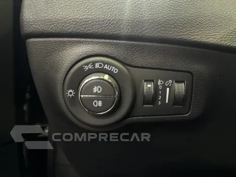 COMPASS 2.0 16V FLEX LONGITUDE AUTOMÁTICO