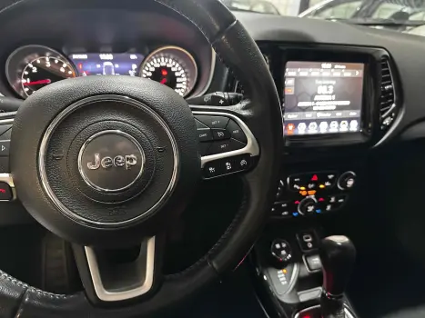 COMPASS 2.0 16V DIESEL LIMITED 4X4 AUTOMÁTICO