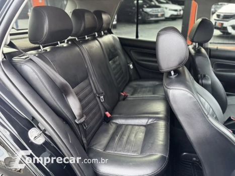 Golf Sportline 1.6 Mi Total Flex 8V 4p