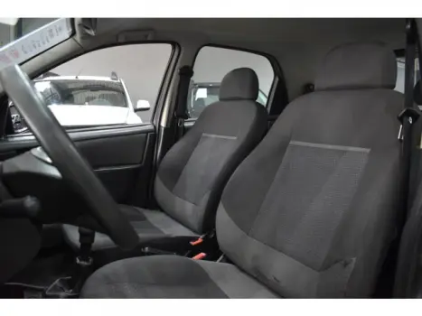 CELTA - 1.0 MPFI LT 8V 4P MANUAL