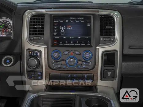 CLASSIC 5.7 V8 Laramie Night Edition CD 4X4