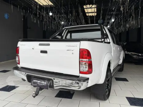 HILUX 2.7 SRV 4X4 CD 16V FLEX 4P AUTOMÁTICO