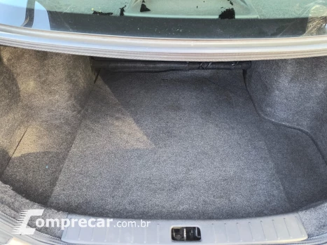 VERSA 1.6 16V SL