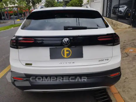 Nivus 1.0 4P FLEX 200 TSI HIGHLINE TURBO AUTOMÁTICO