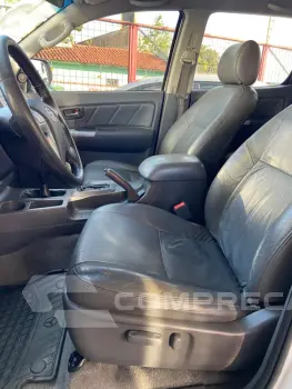 HILUX 2.7 SRV 4X2 CD 16V