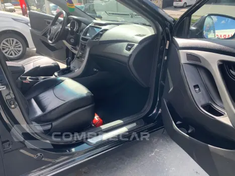 Hyundai Elantra GLS 2.0 16V Flex Aut. 2015