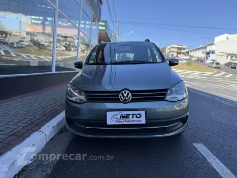 Volkswagen SPACEFOX 1.6/ 1.6 Trend Total Flex 8V 5p 4 portas