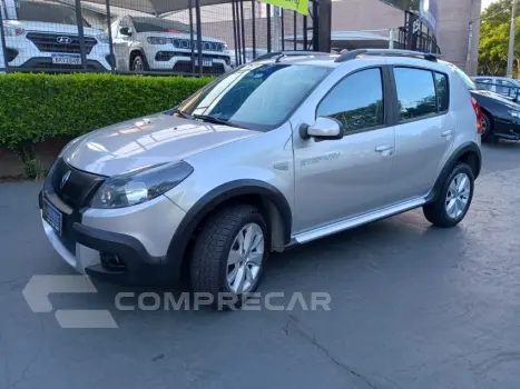 Renault SANDERO 1.6 Stepway 16V 4 portas