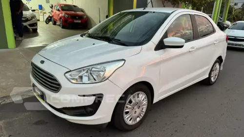 FORD Ka + Sedan 1.5 12V 4P FLEX TI-VCT SE AUTOMÁTICO 4 portas