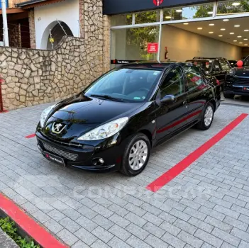 PEUGEOT 207 1.6 XS Passion 16V 4 portas