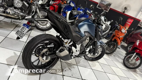 CB 300F TWISTER