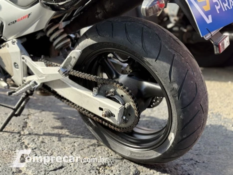 CB 600F HORNET
