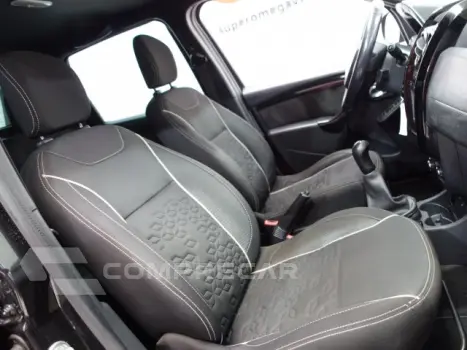 DUSTER OROCH - 1.6 16V DYNAMIQUE 4P MANUAL