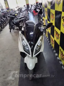 JTZ/DOWNTOWN PEOPLE GT 300I