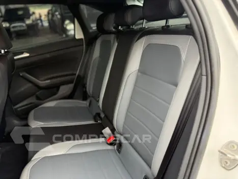Nivus Highline 1.0 200 TSI Flex Aut.