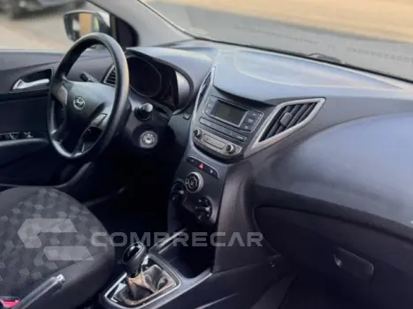 HB20 - 1.6 COMFORT PLUS 16V 4P AUTOMÁTICO