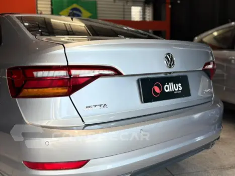 JETTA - 1.4 250 TSI TOTAL R-LINE TIPTRONIC