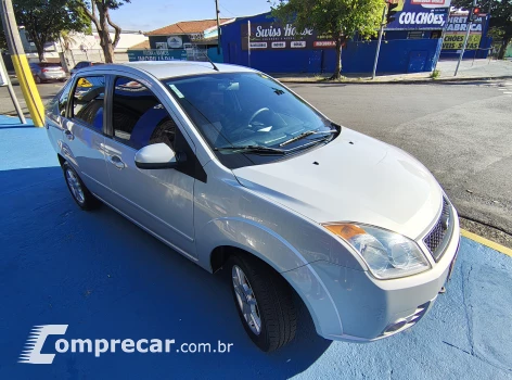 FIESTA 1.6 MPI Class Sedan 8V