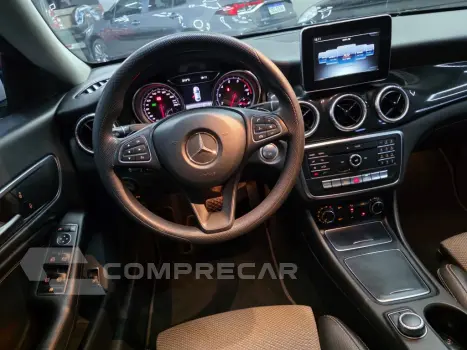 CLA-180 1.6 16V 122cv Aut.