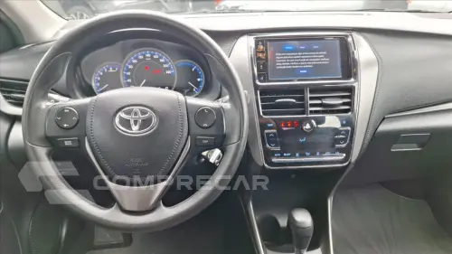 YARIS 1.5 16V FLEX SEDAN XL LIVE MULTIDRIVE