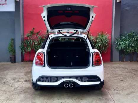 COOPER 2.0 16V TWINPOWER GASOLINA S 4P STEPTRONIC