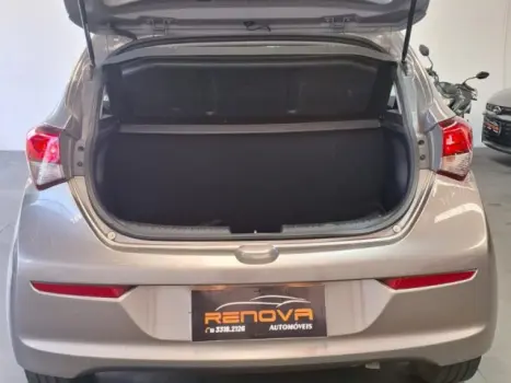 HB20 - 1.6 COMFORT PLUS 16V 4P AUTOMÁTICO